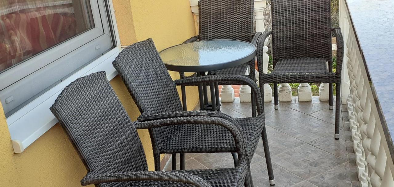 Apartment Leon Задар Екстериор снимка
