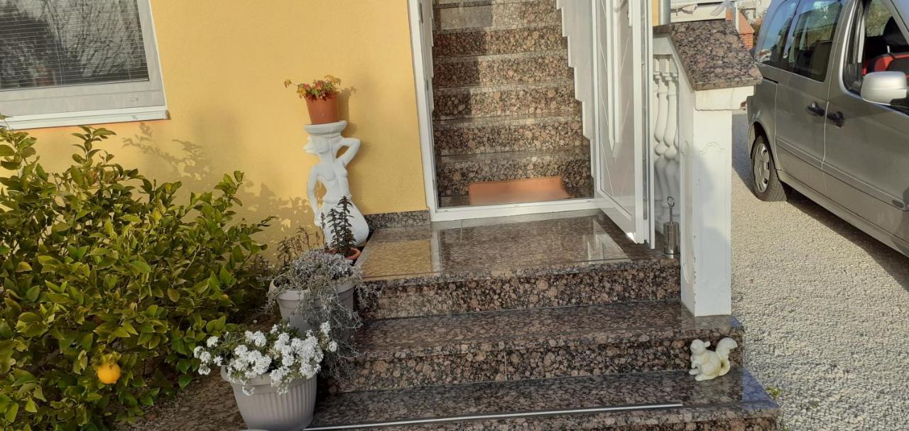 Apartment Leon Задар Екстериор снимка